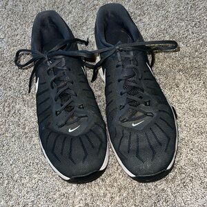 Nike Men's Air Max Full Ride TR Training Shoe Black